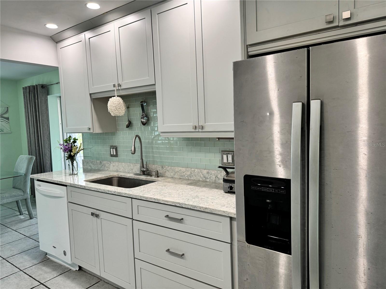 1048 PORPOISE RD — photo 3