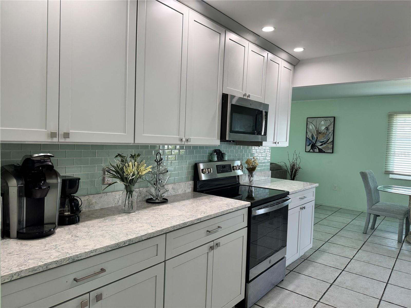 1048 PORPOISE RD — photo 2
