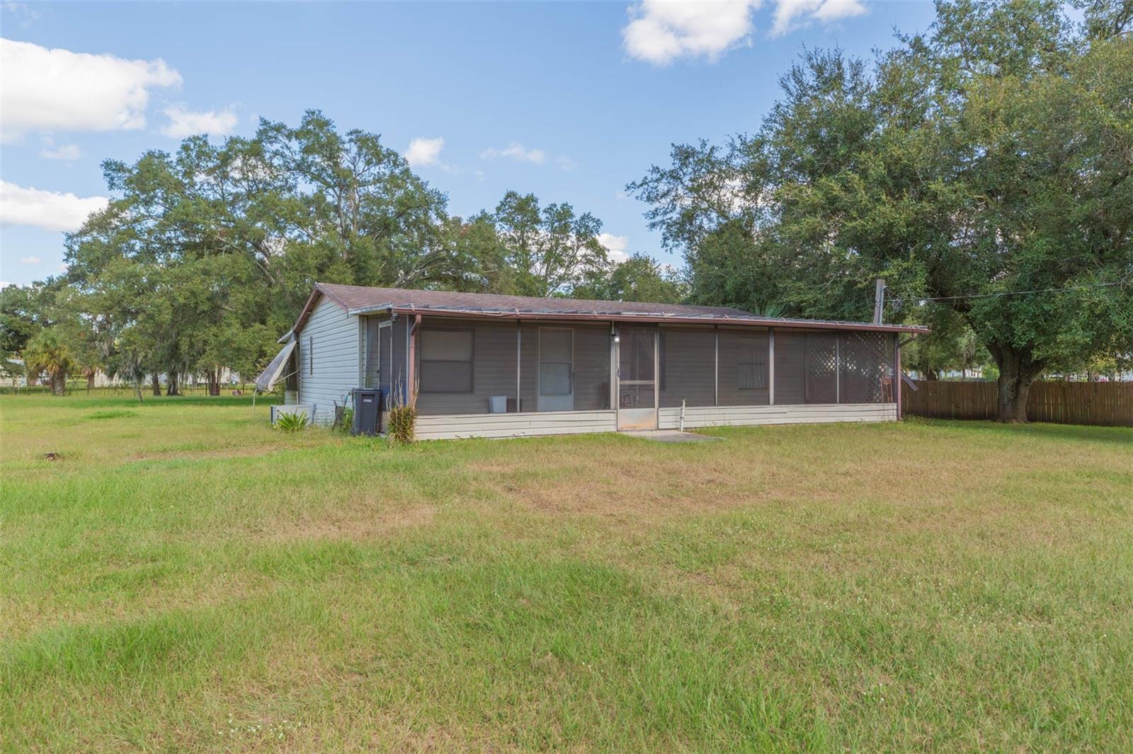11228 MARLBOROUGH DR — photo 2