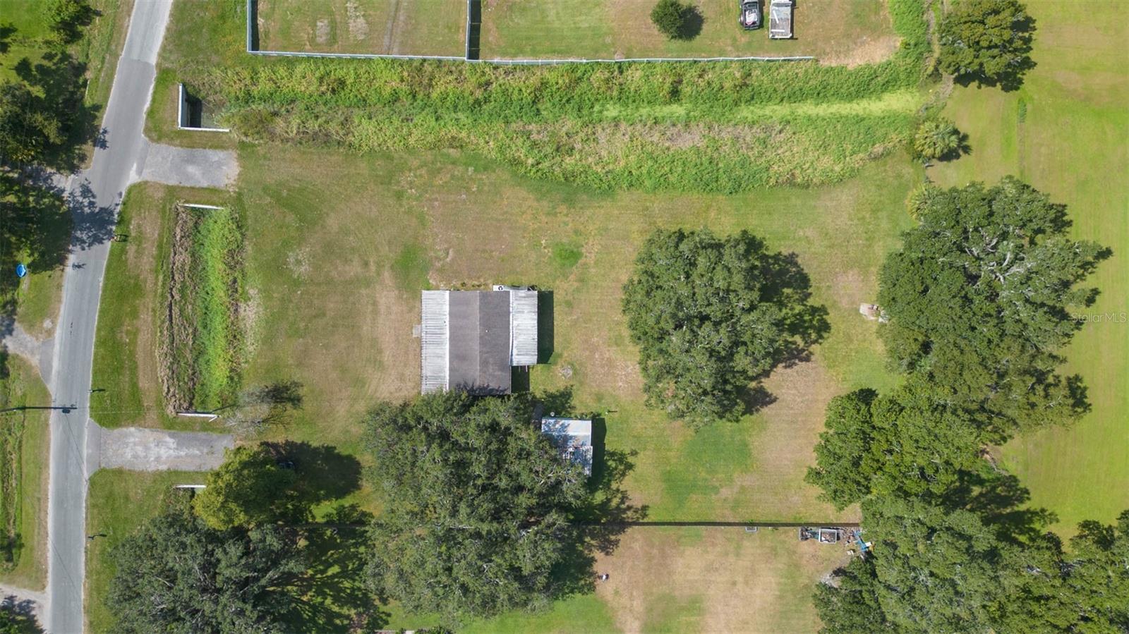 11228 MARLBOROUGH DR — photo 35