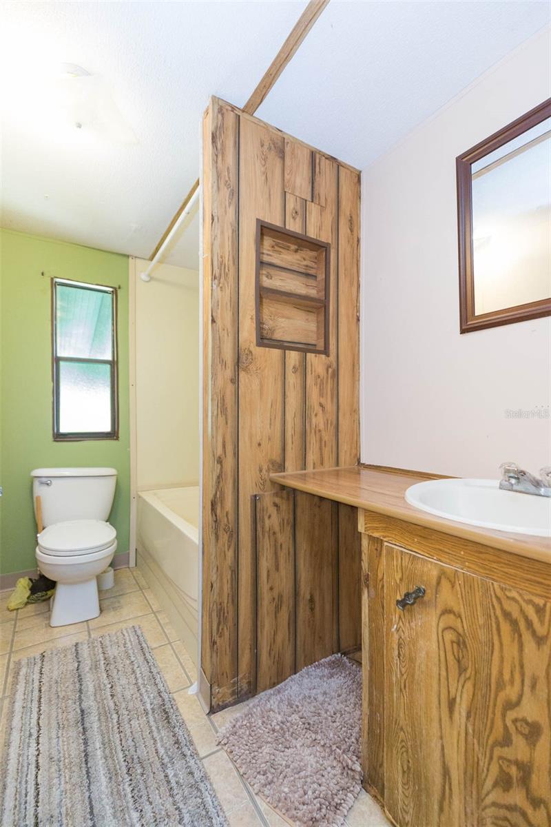 11228 MARLBOROUGH DR — photo 26