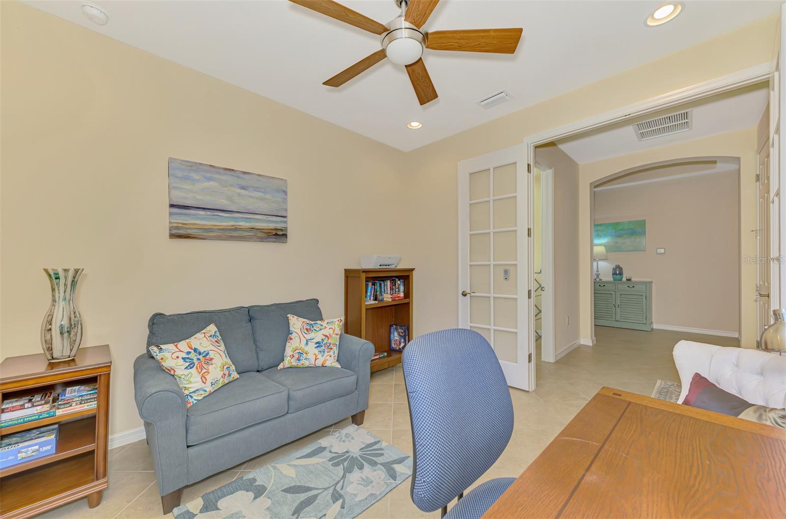 1050 BLUFFWOOD DR — photo 44