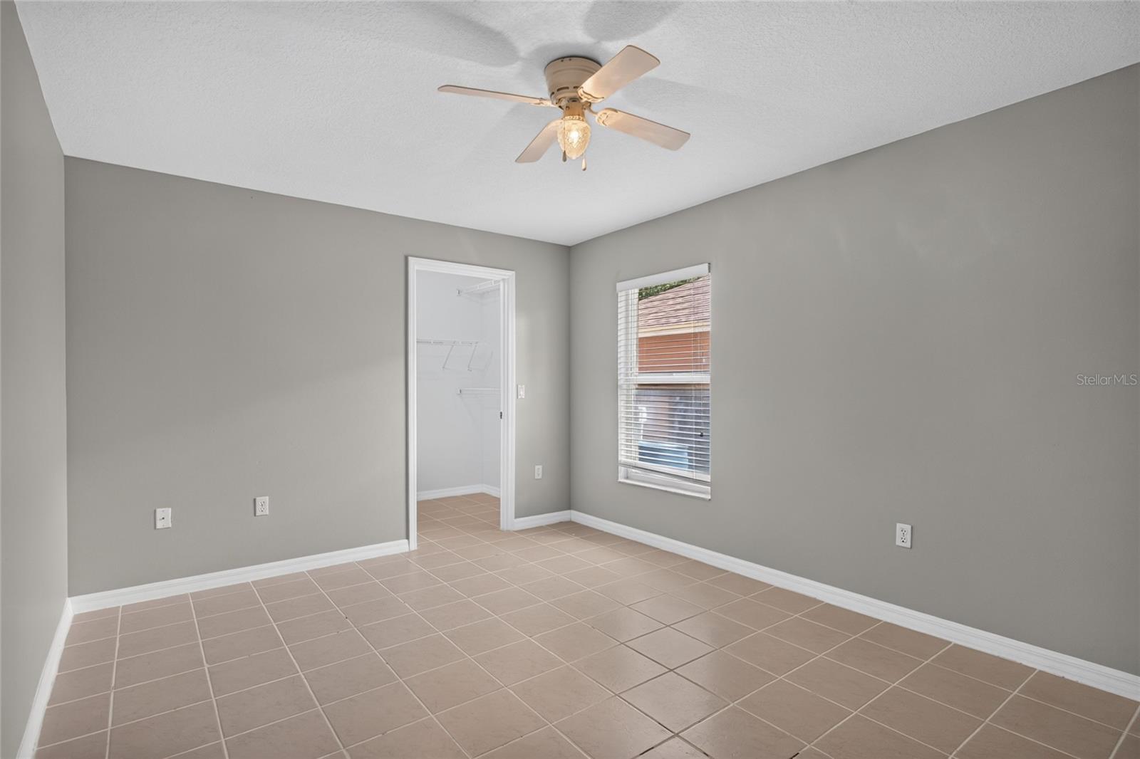 2243 EAGLE BLUFF DR — photo 23