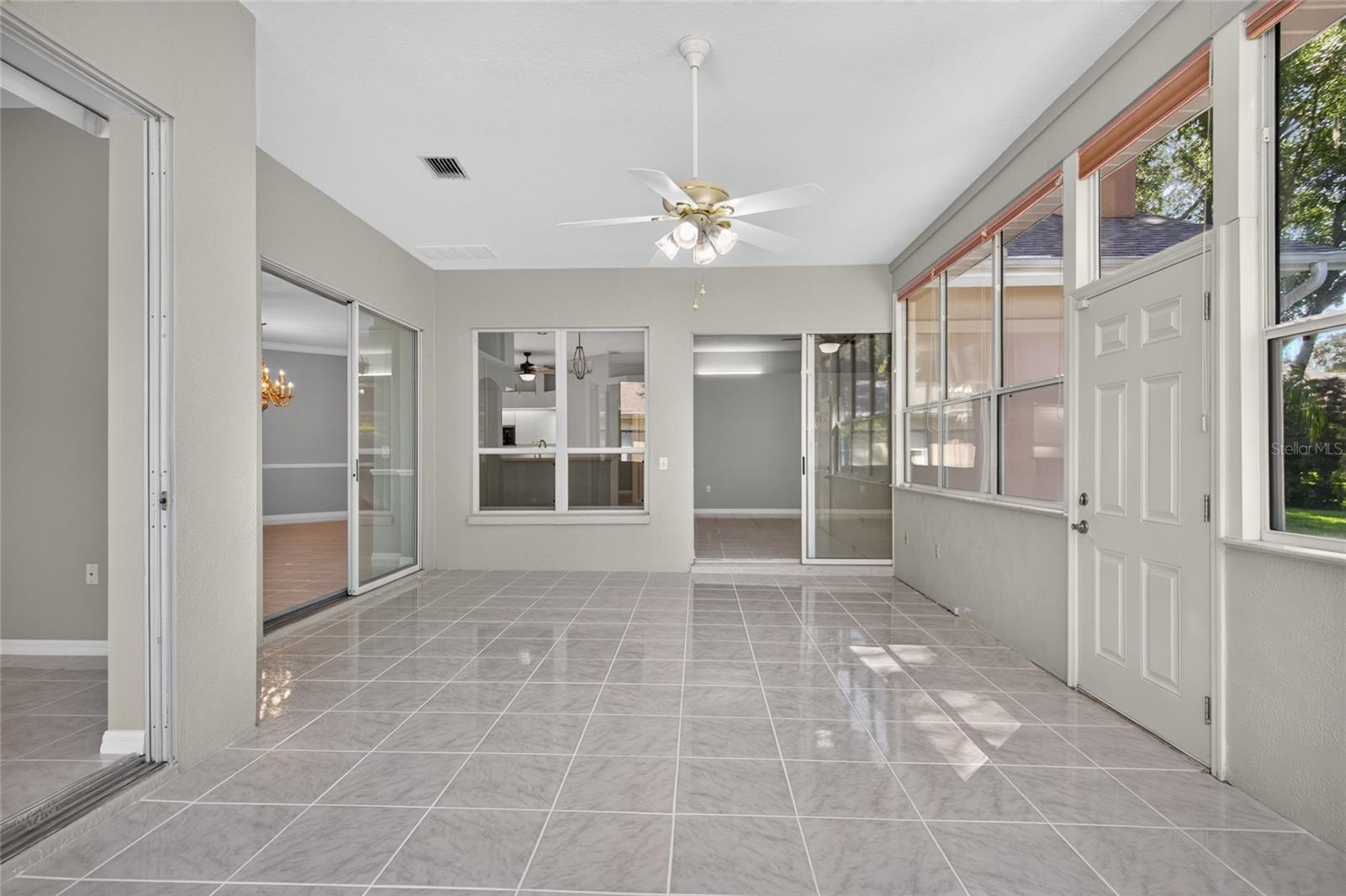 2243 EAGLE BLUFF DR — photo 20