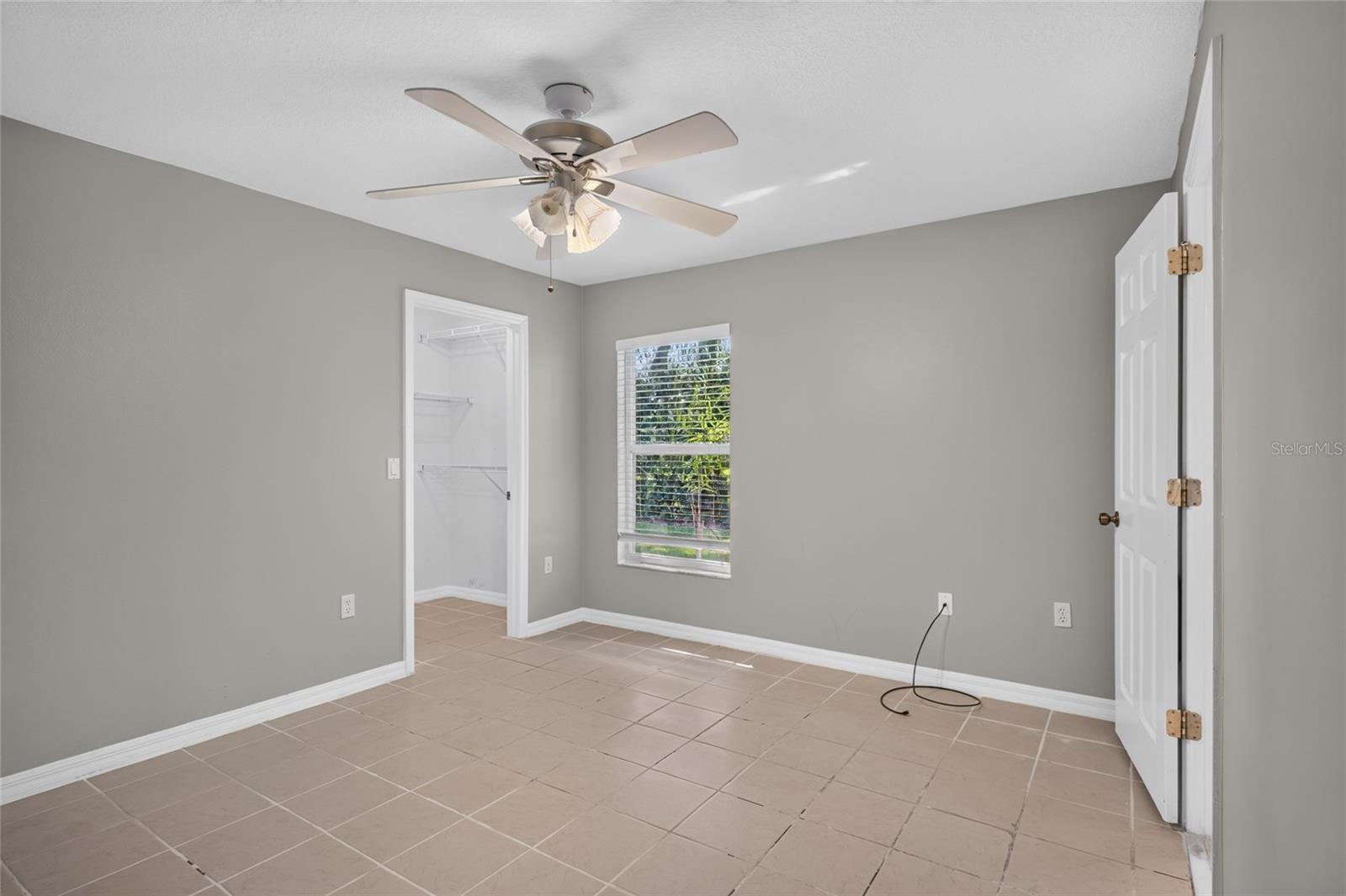 2243 EAGLE BLUFF DR — photo 38