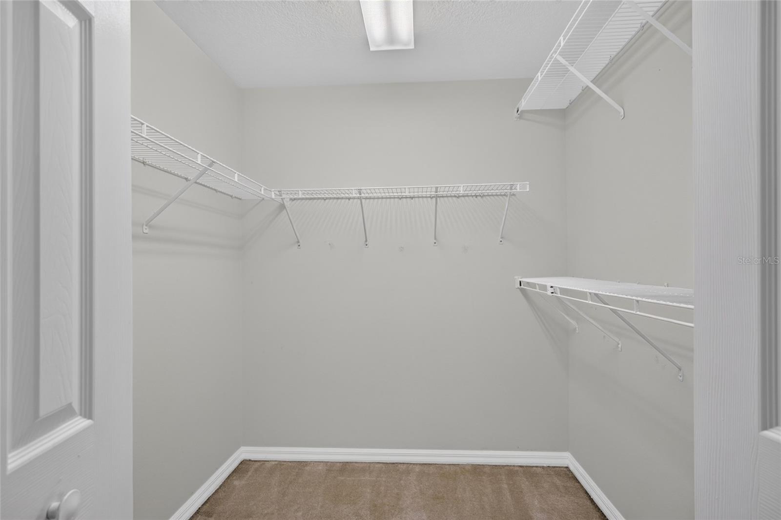 2243 EAGLE BLUFF DR — photo 25