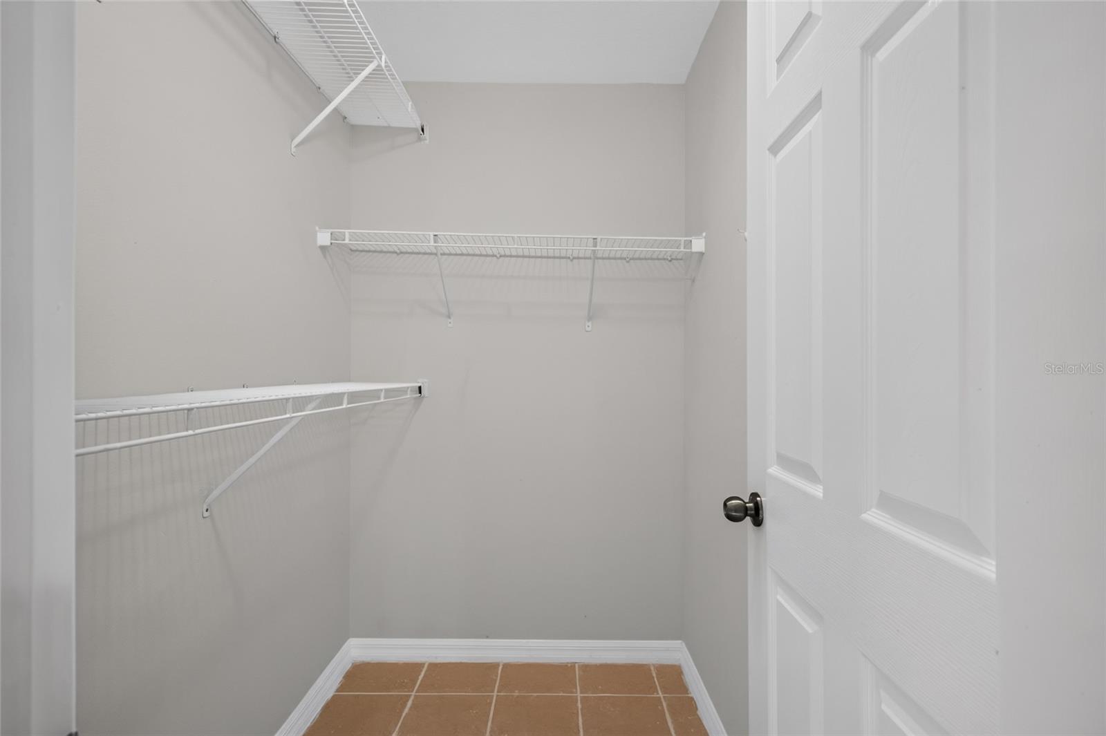 2243 EAGLE BLUFF DR — photo 34