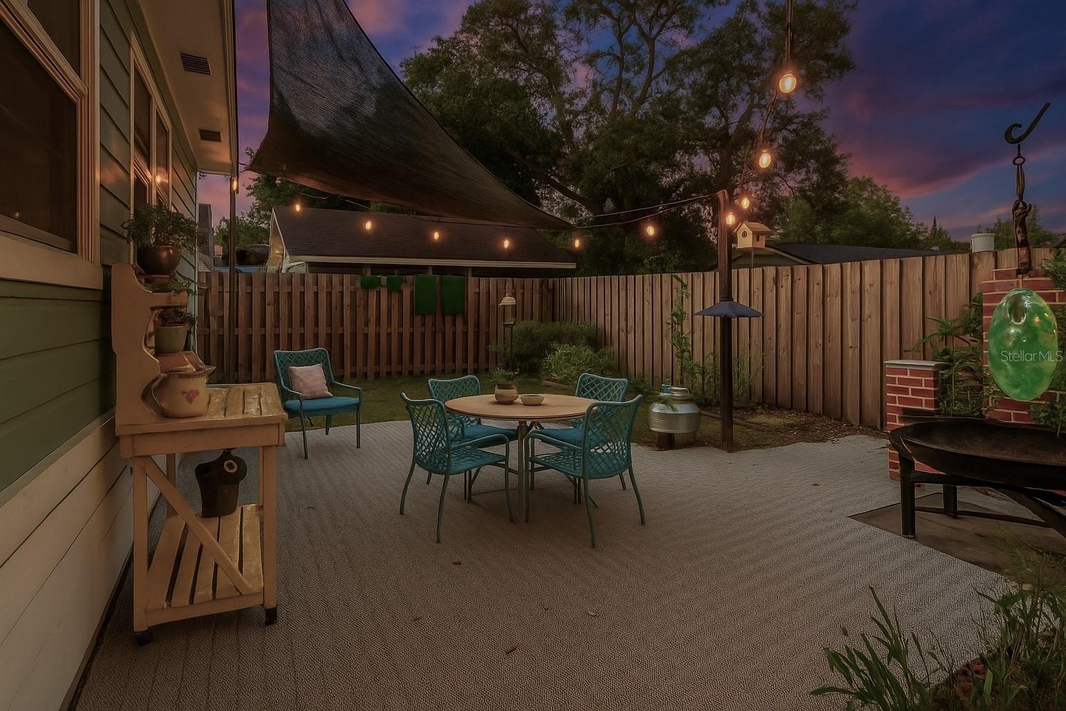 906 E HAMILTON AVE — photo 40
