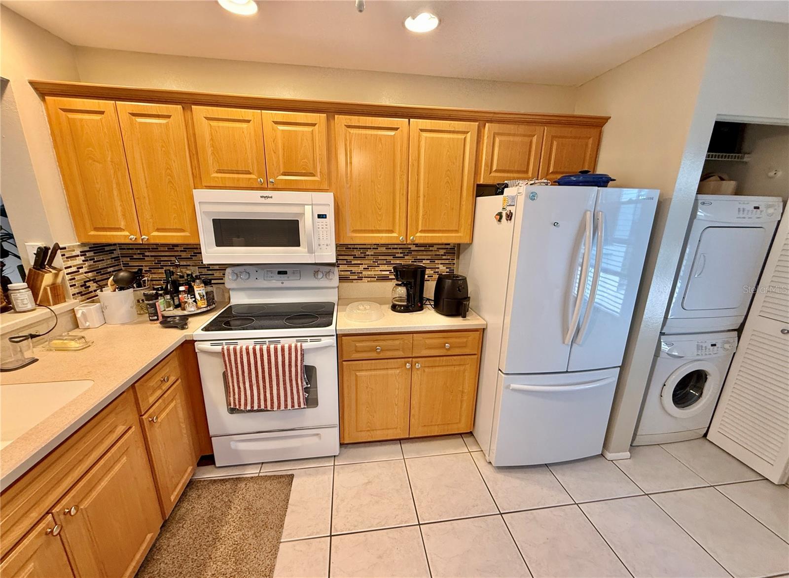 621 SPRING LAKES BLVD #621 — photo 32