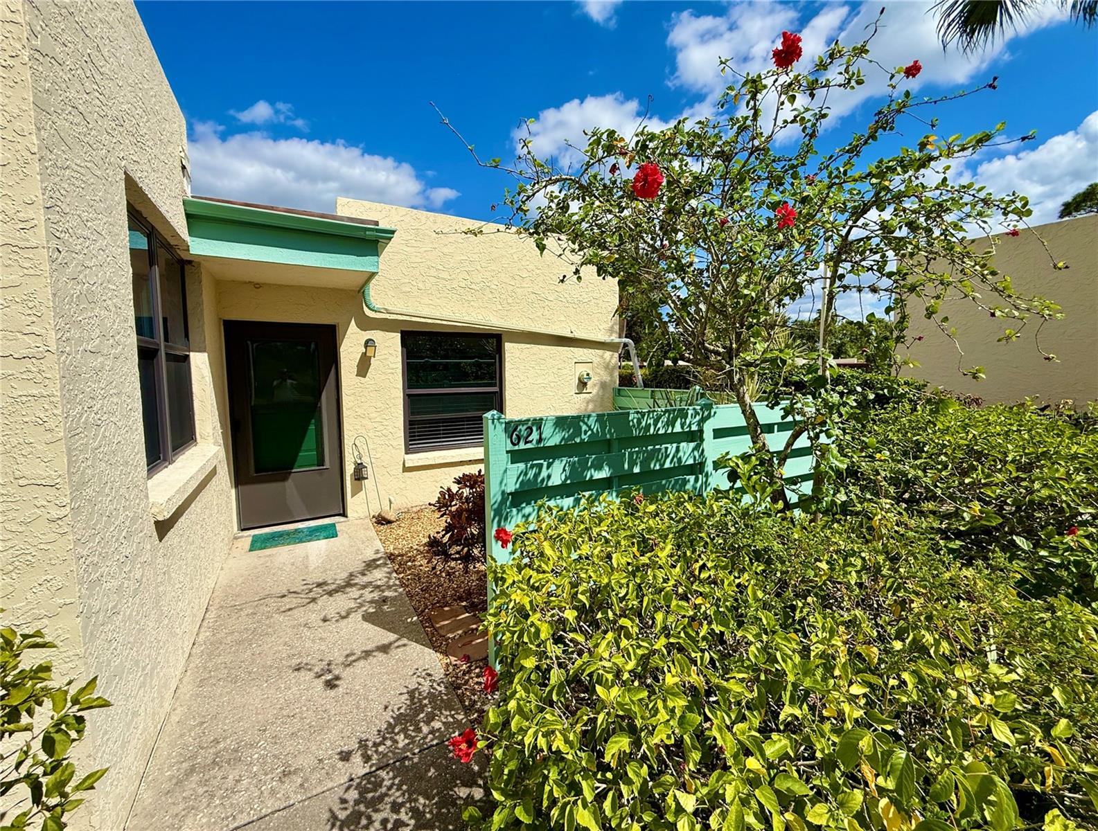 621 SPRING LAKES BLVD #621 — photo 4