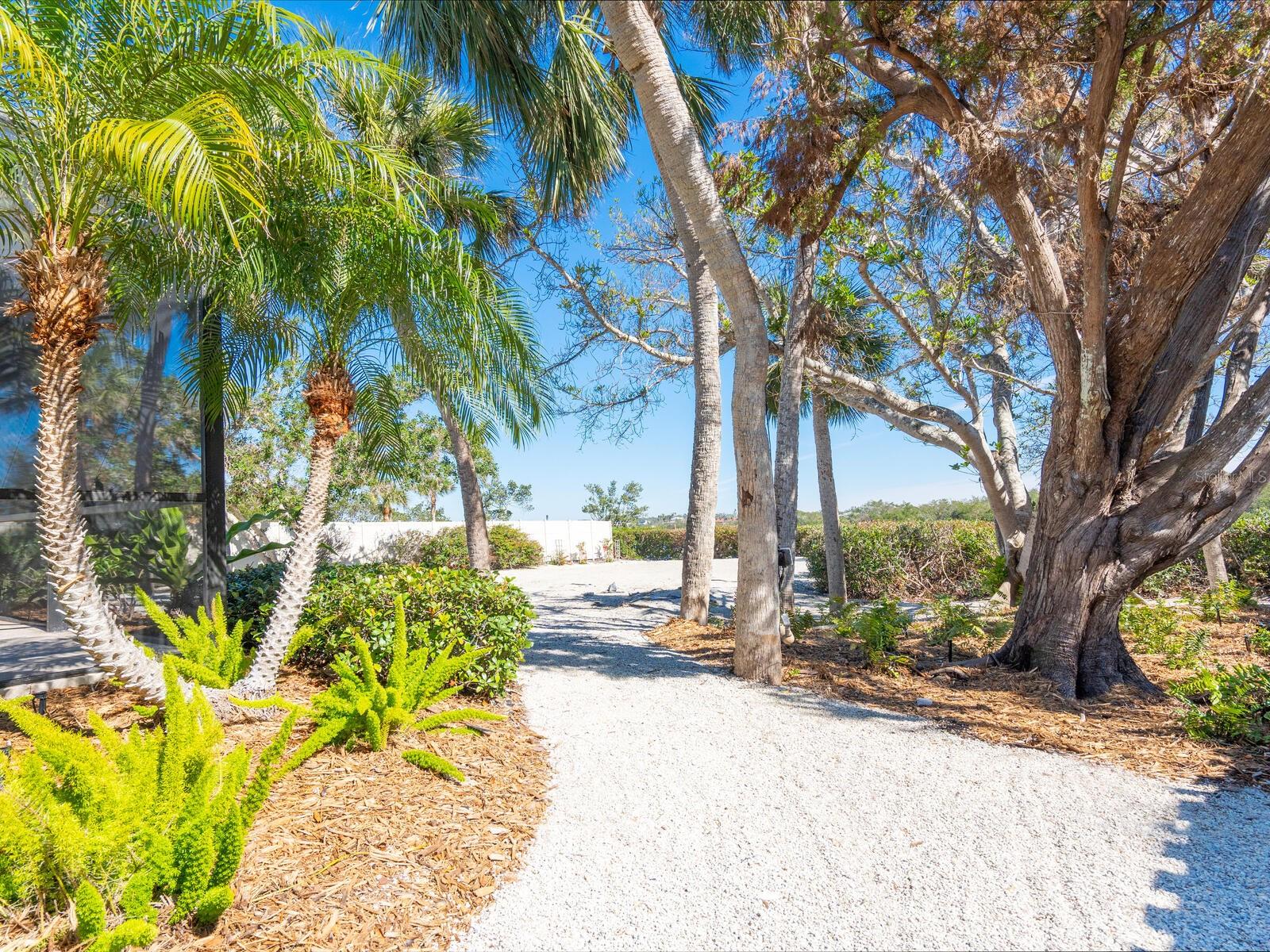 18 N CASEY KEY RD — photo 32