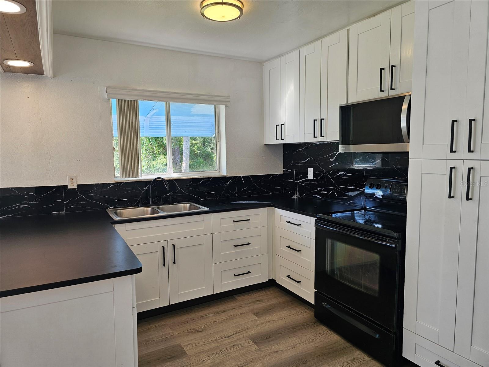 5437 TALBROOK RD — photo 12