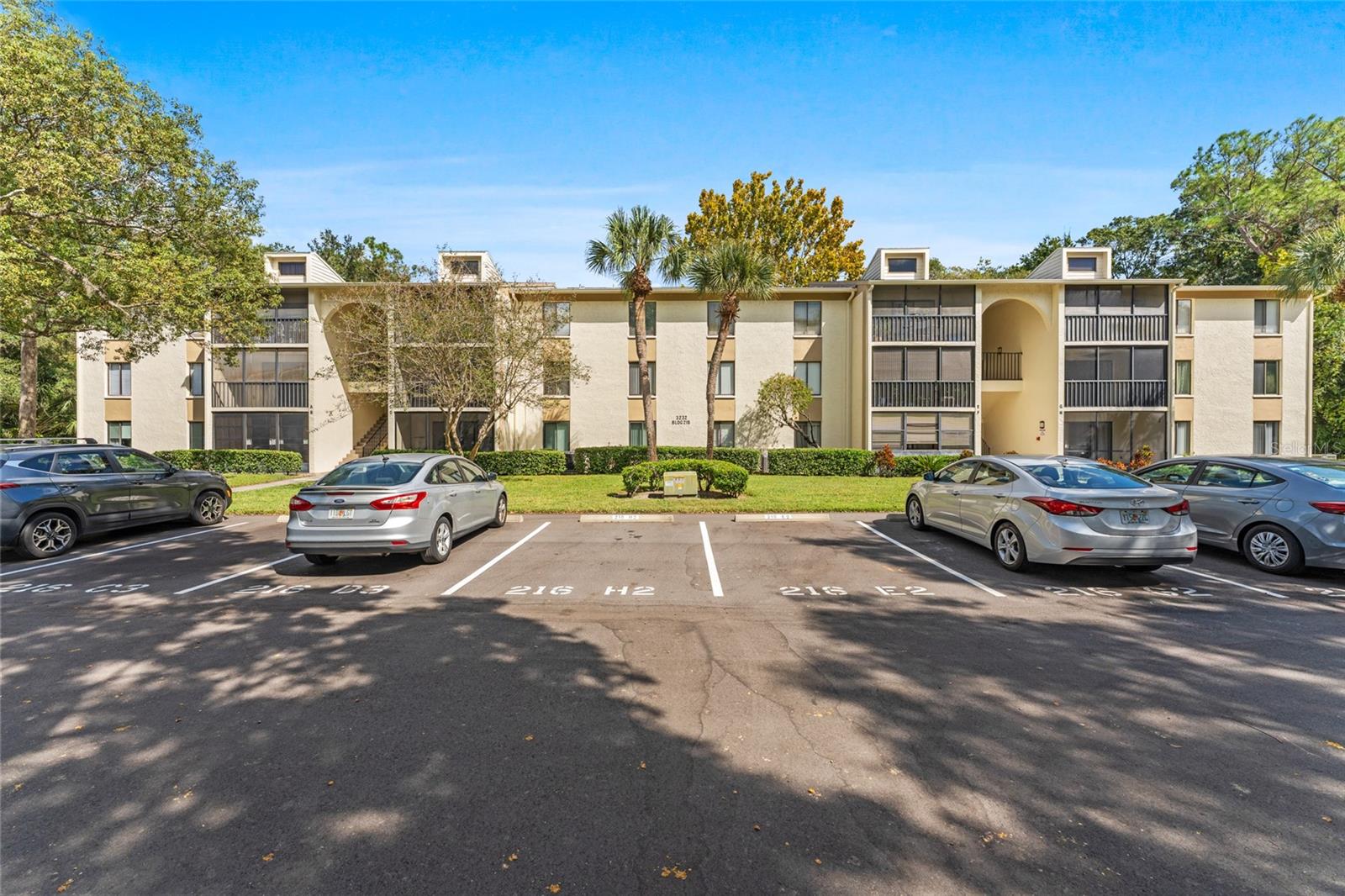 3232 LAKE PINE WAY E #F2 — photo 6