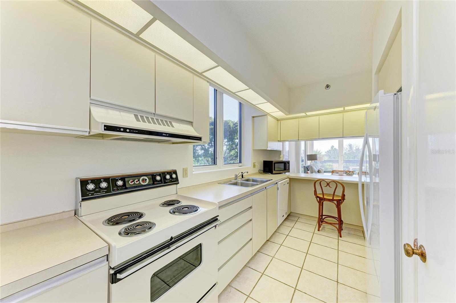 1065 GULF OF MEXICO DR #201 — photo 9