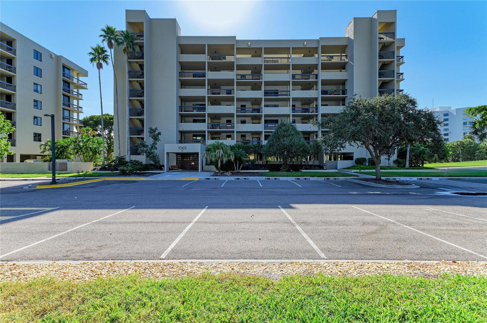 1065 GULF OF MEXICO DR #201 — photo 3