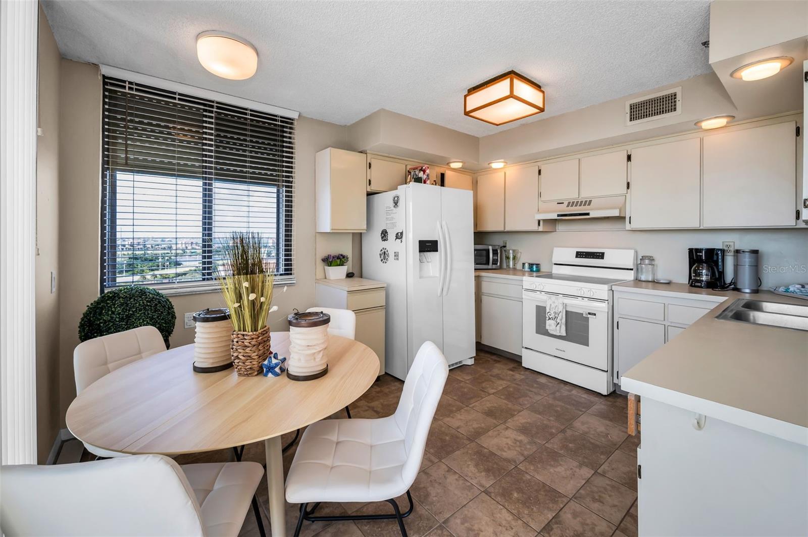 6322 PALMA DEL MAR BLVD S #1104 — photo 4