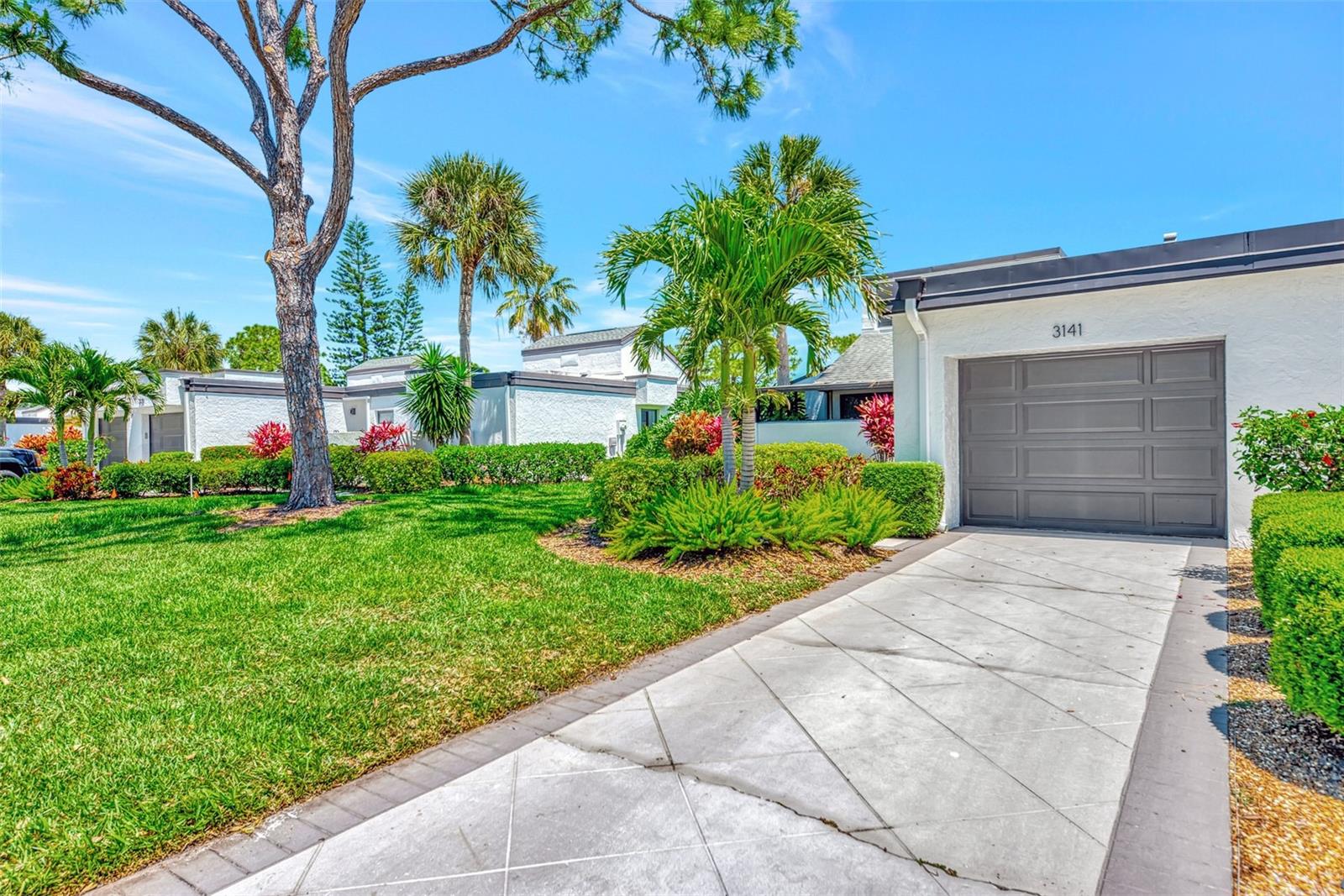 3141 HEATHERWOOD LN — photo 4