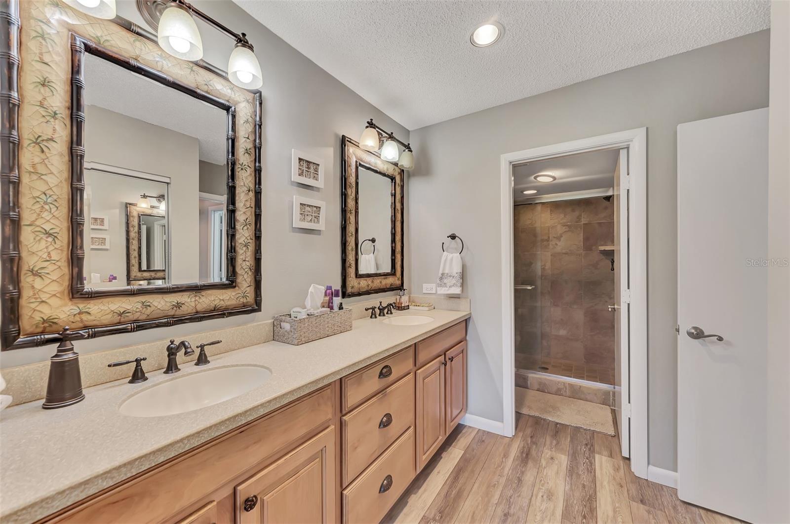 3141 HEATHERWOOD LN — photo 31