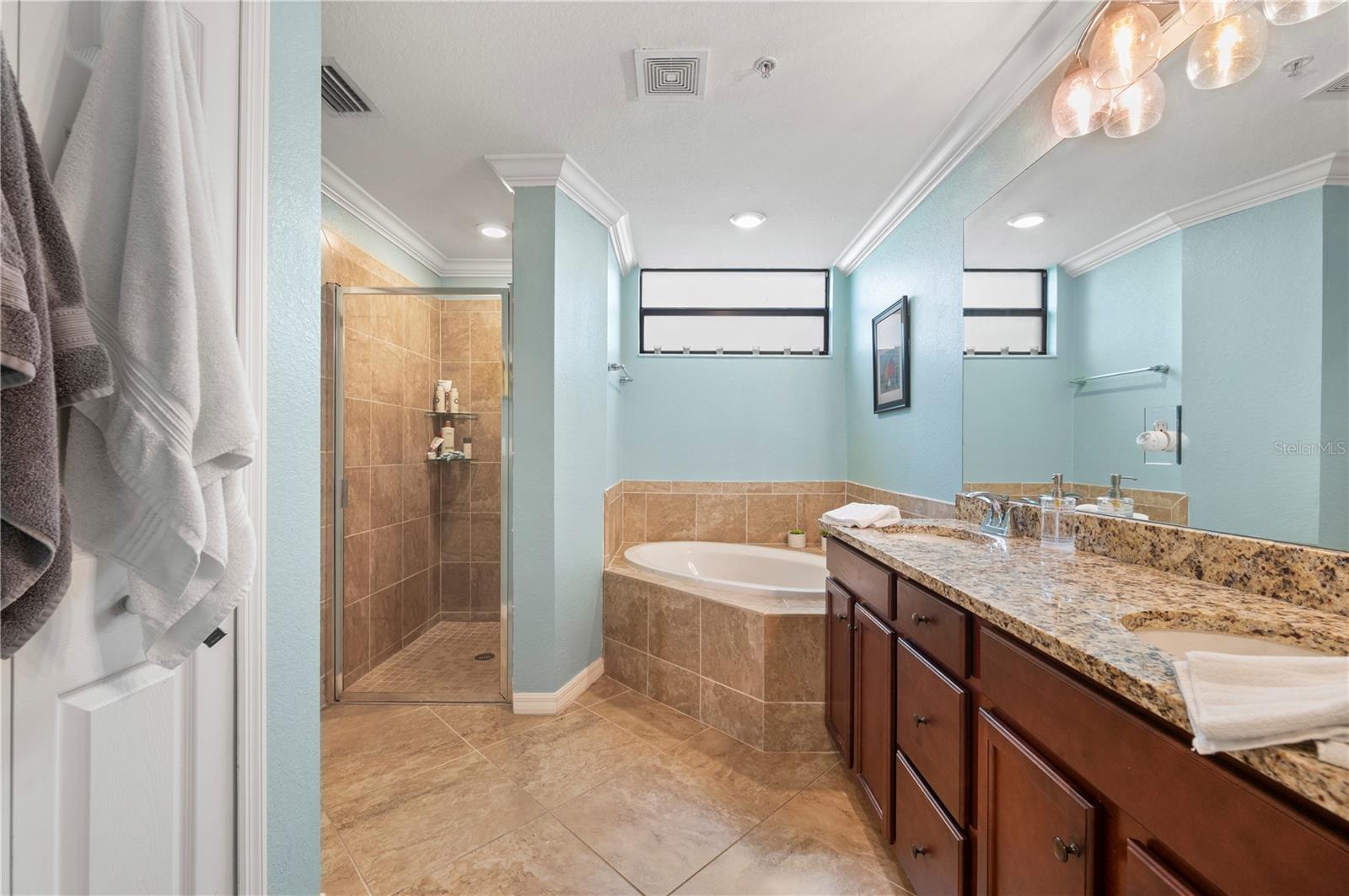 5517 PALMER CIR #106 — photo 28