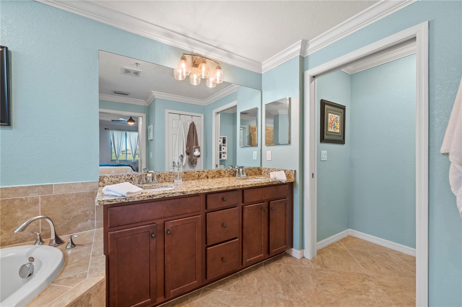 5517 PALMER CIR #106 — photo 27