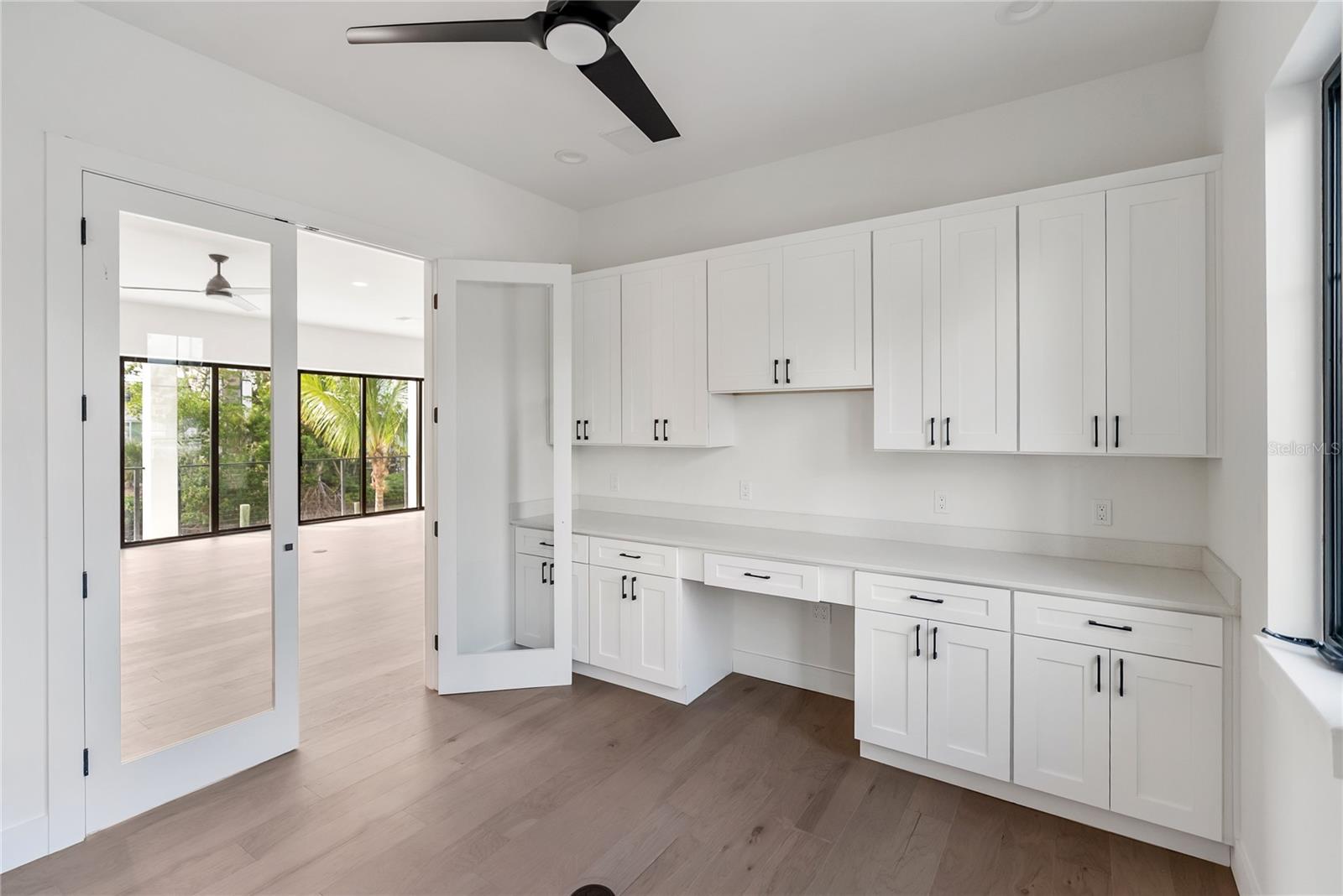 530 DE NARVAEZ DR — photo 10