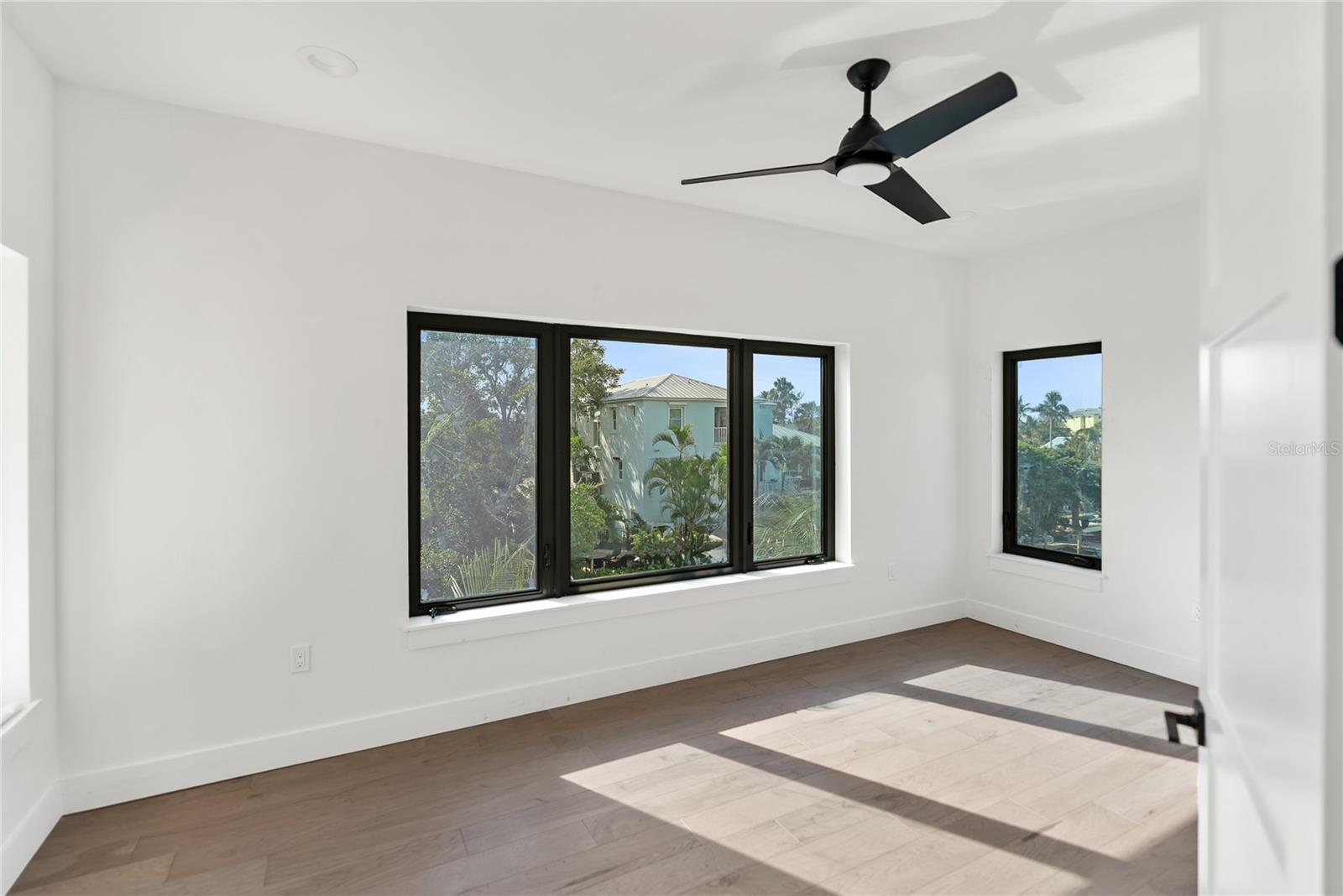 530 DE NARVAEZ DR — photo 76