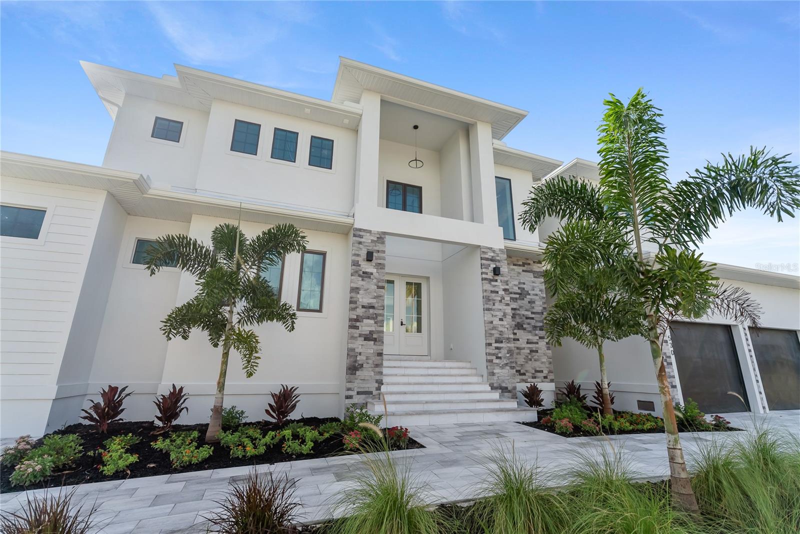 530 DE NARVAEZ DR — photo 3