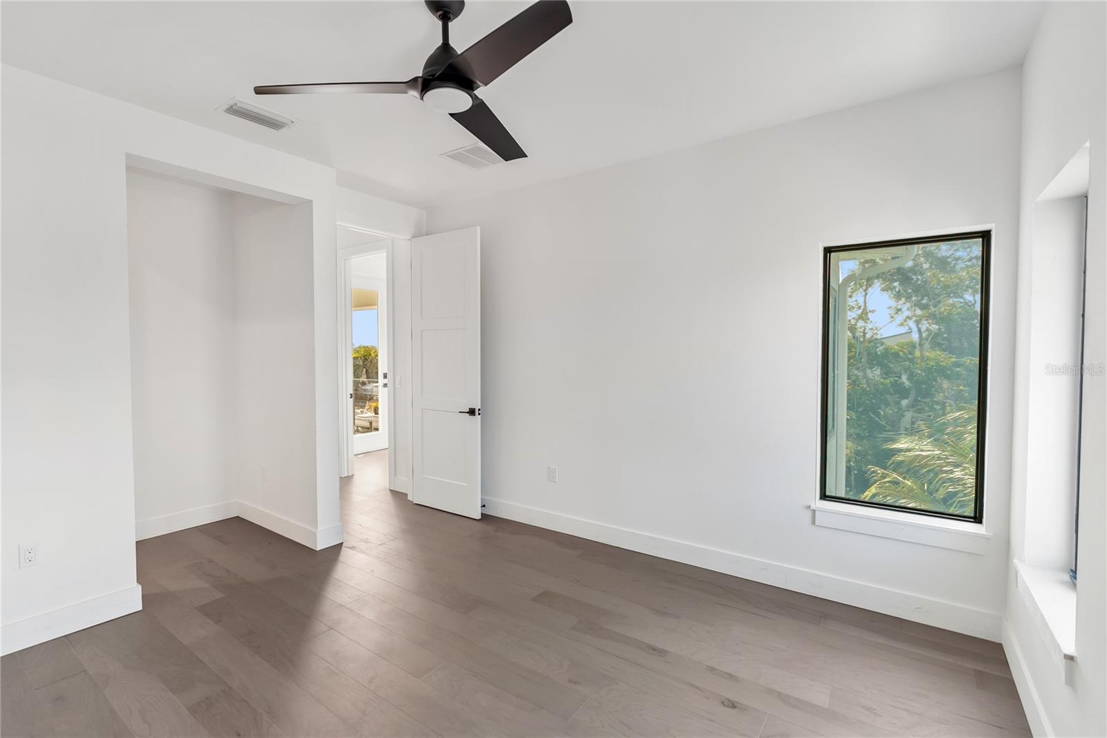 530 DE NARVAEZ DR — photo 54