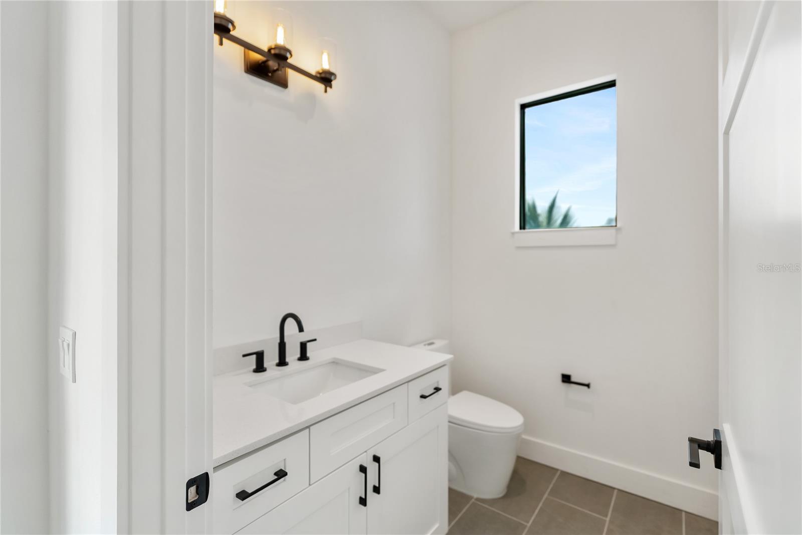 530 DE NARVAEZ DR — photo 43