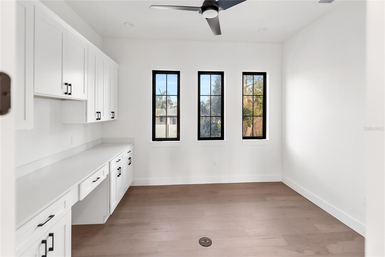 530 DE NARVAEZ DR — photo 27