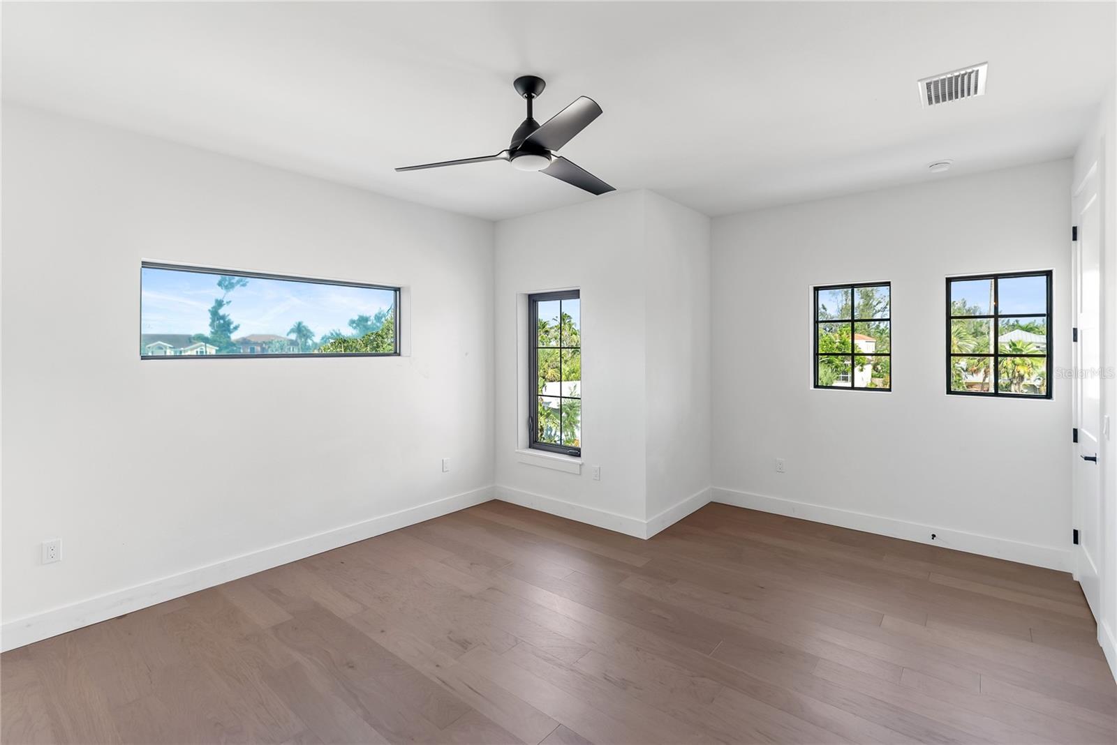 530 DE NARVAEZ DR — photo 50