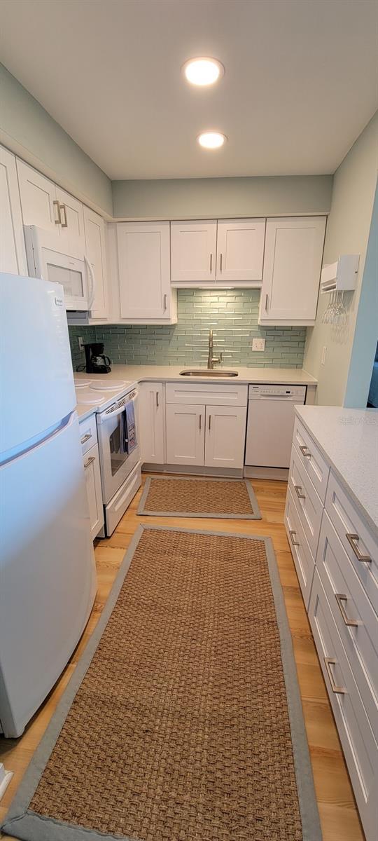 632 EDGEWATER DR #537 — photo 21