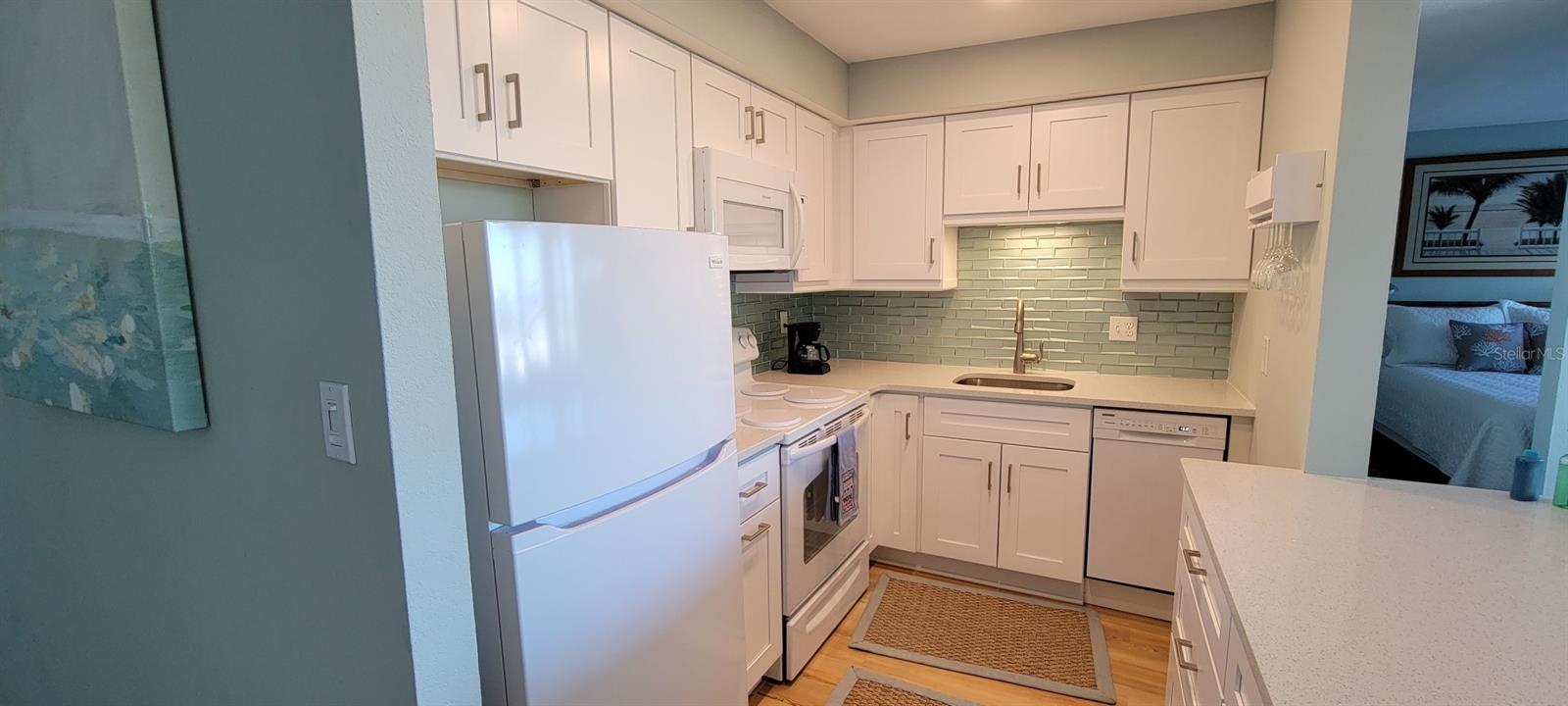 632 EDGEWATER DR #537 — photo 3