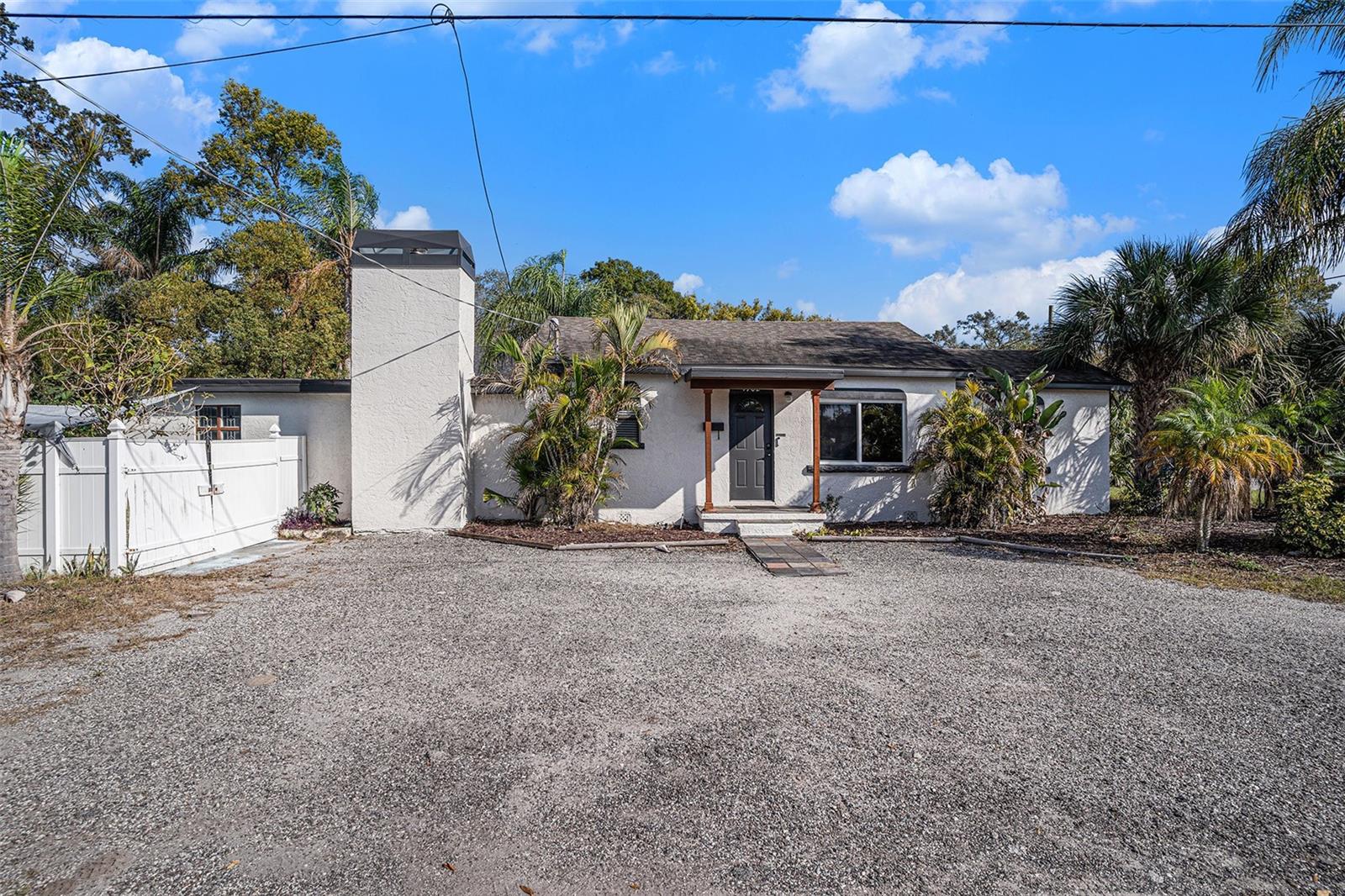 1702 E KNOLLWOOD ST — photo 3