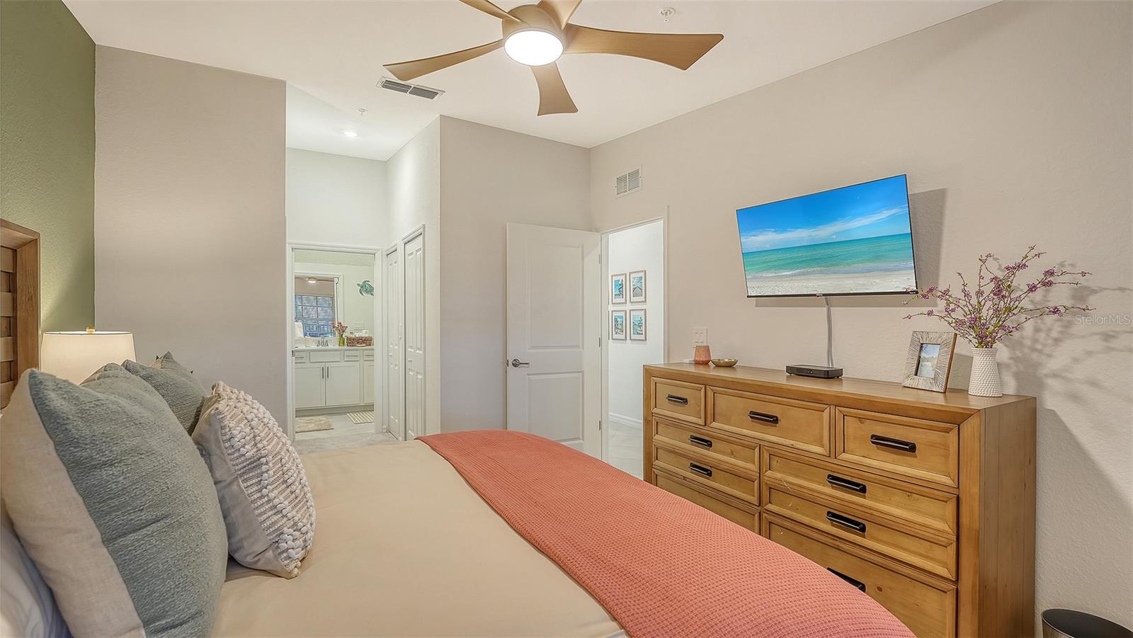 17500 OPAL SAND DR #205 — photo 31
