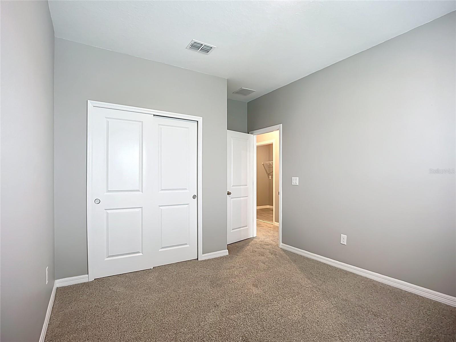 11829 CLARE HILL AVE — photo 19