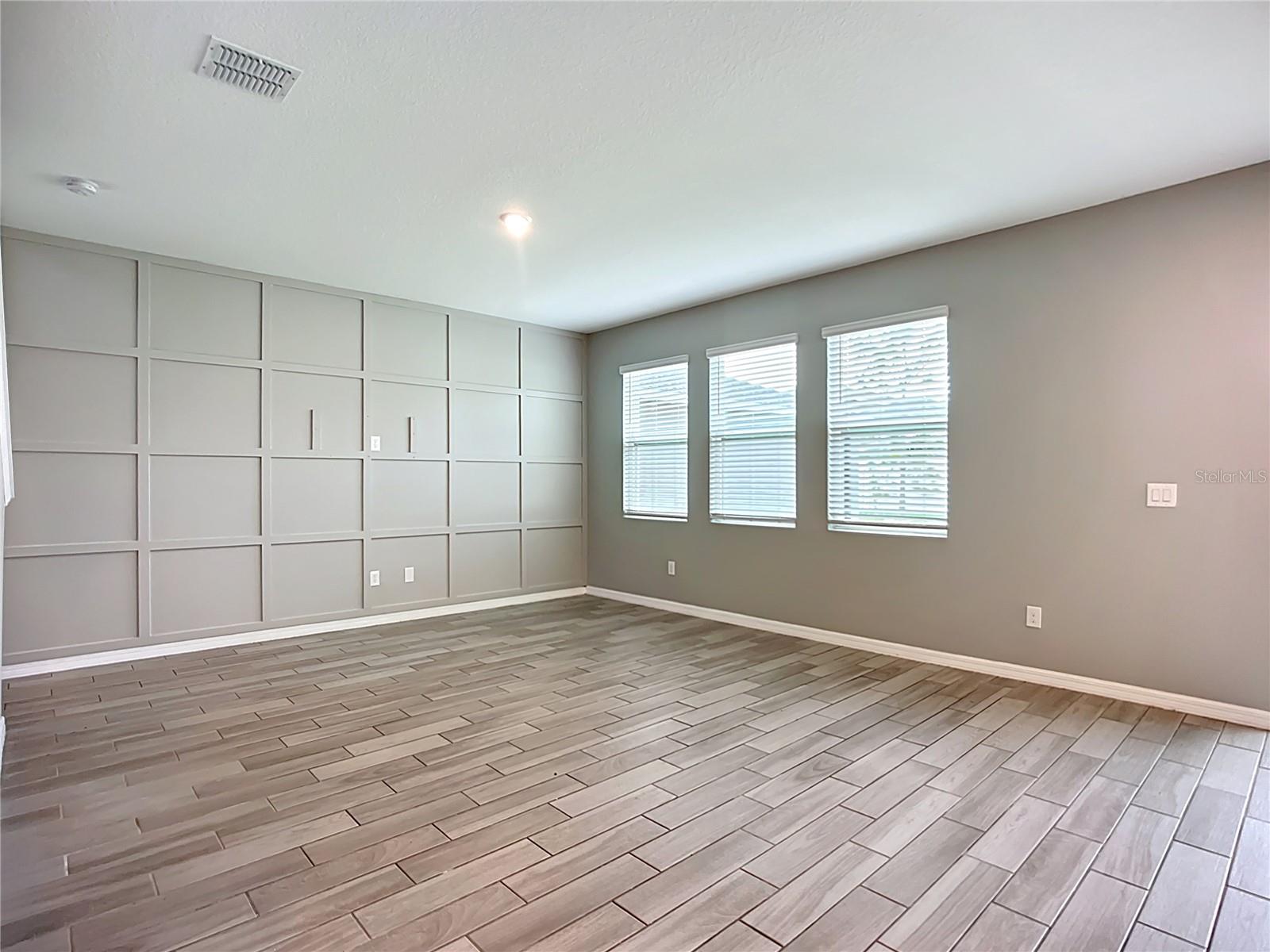 11829 CLARE HILL AVE — photo 13