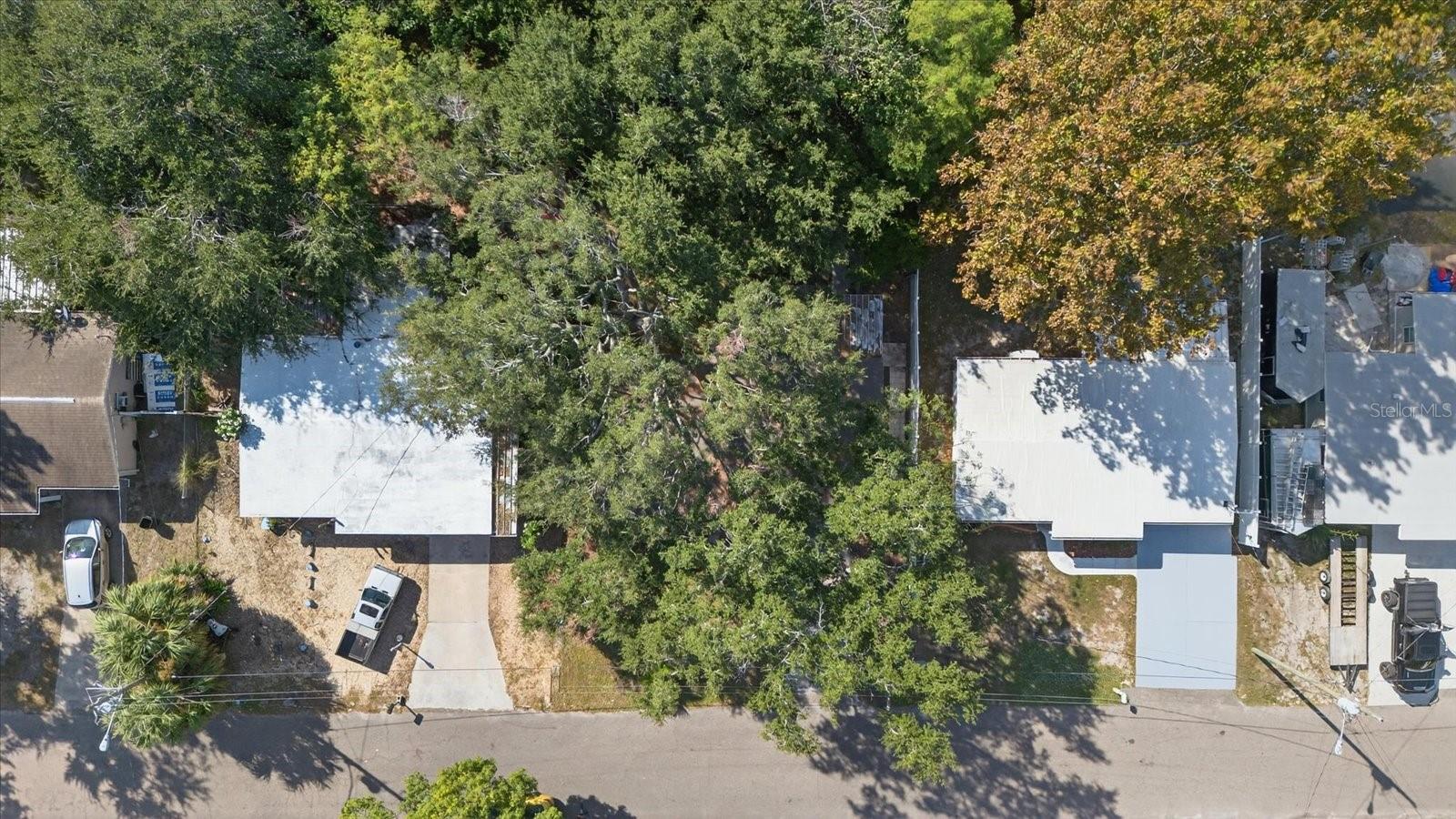 11015 MARTHA AVE — photo 27
