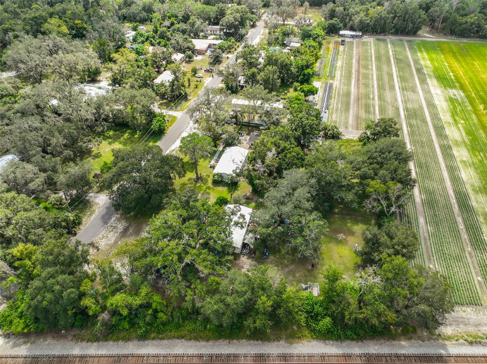 1329 WILKINSON DR — photo 12