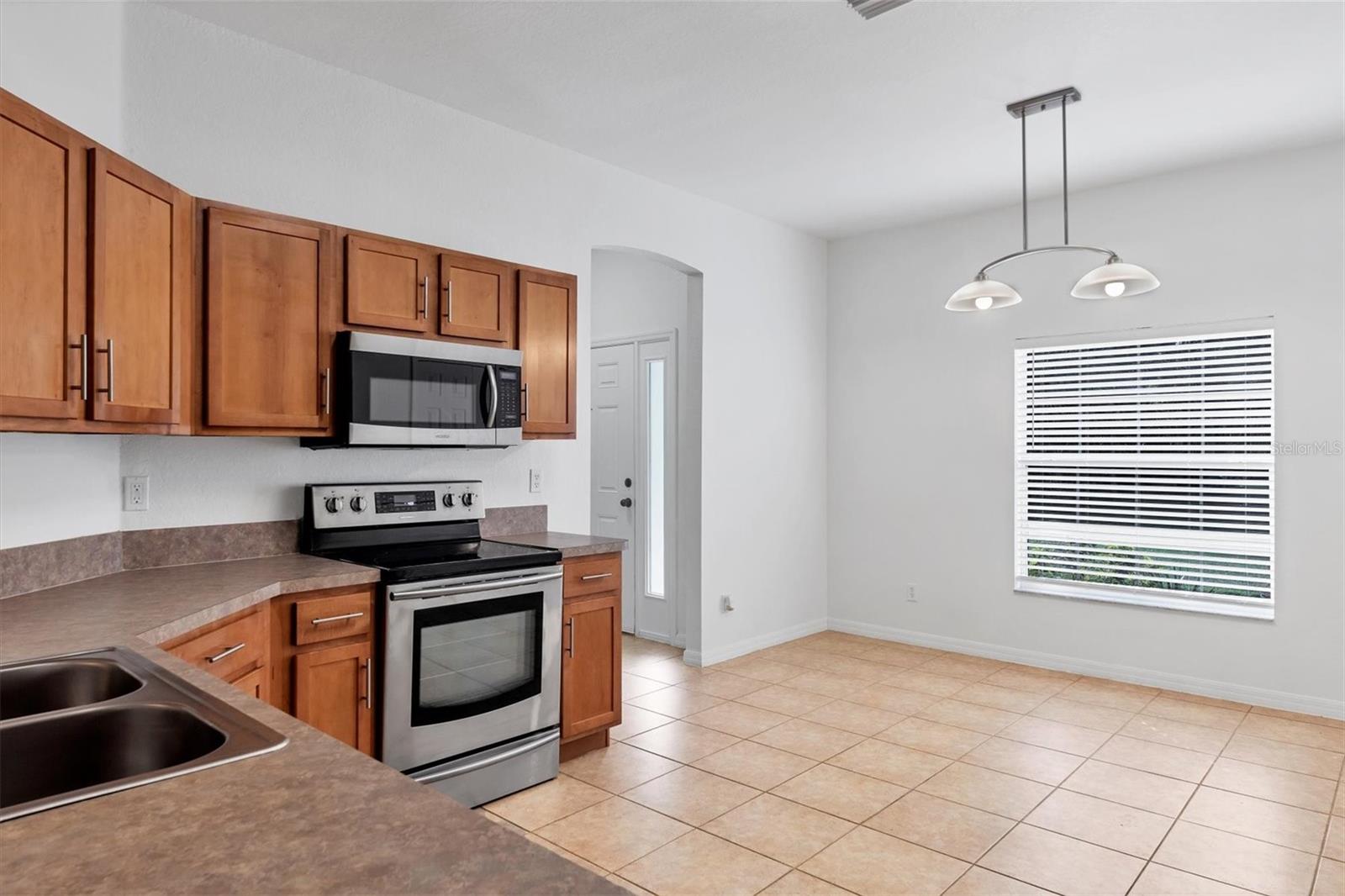 2038 MINCEY TER — photo 14