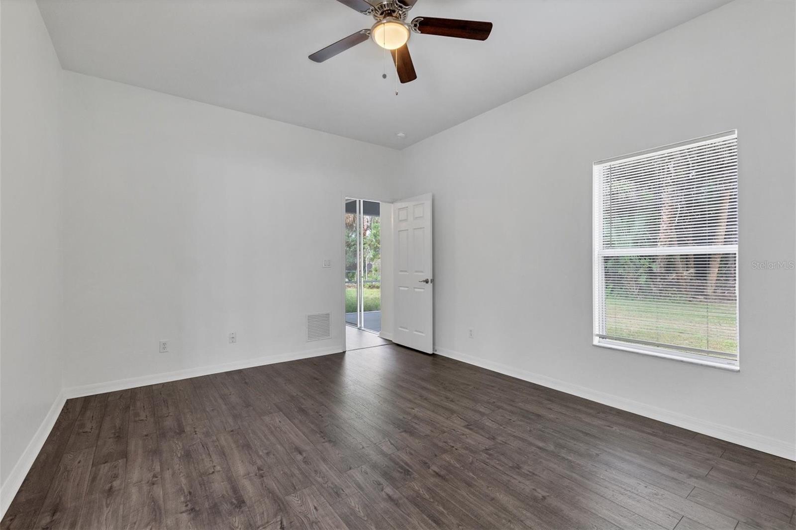 2038 MINCEY TER — photo 18