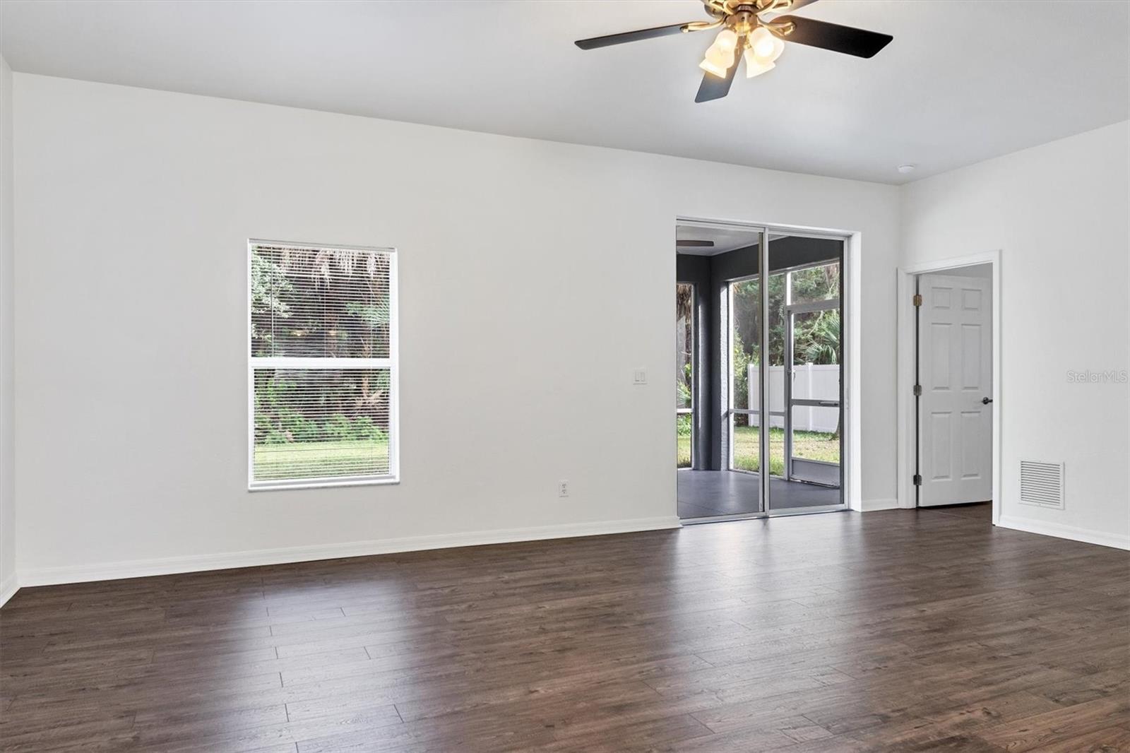 2038 MINCEY TER — photo 8