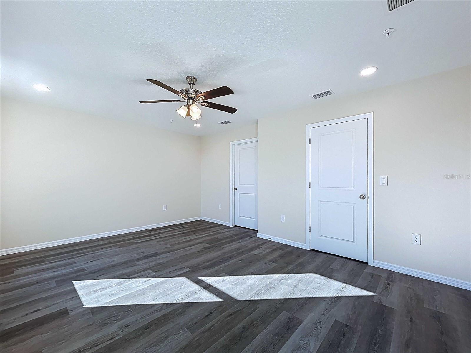 4370 CAMBIO GARDENS COURT — photo 33