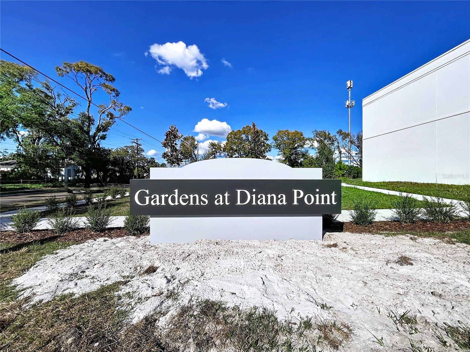 4370 CAMBIO GARDENS COURT — photo 2