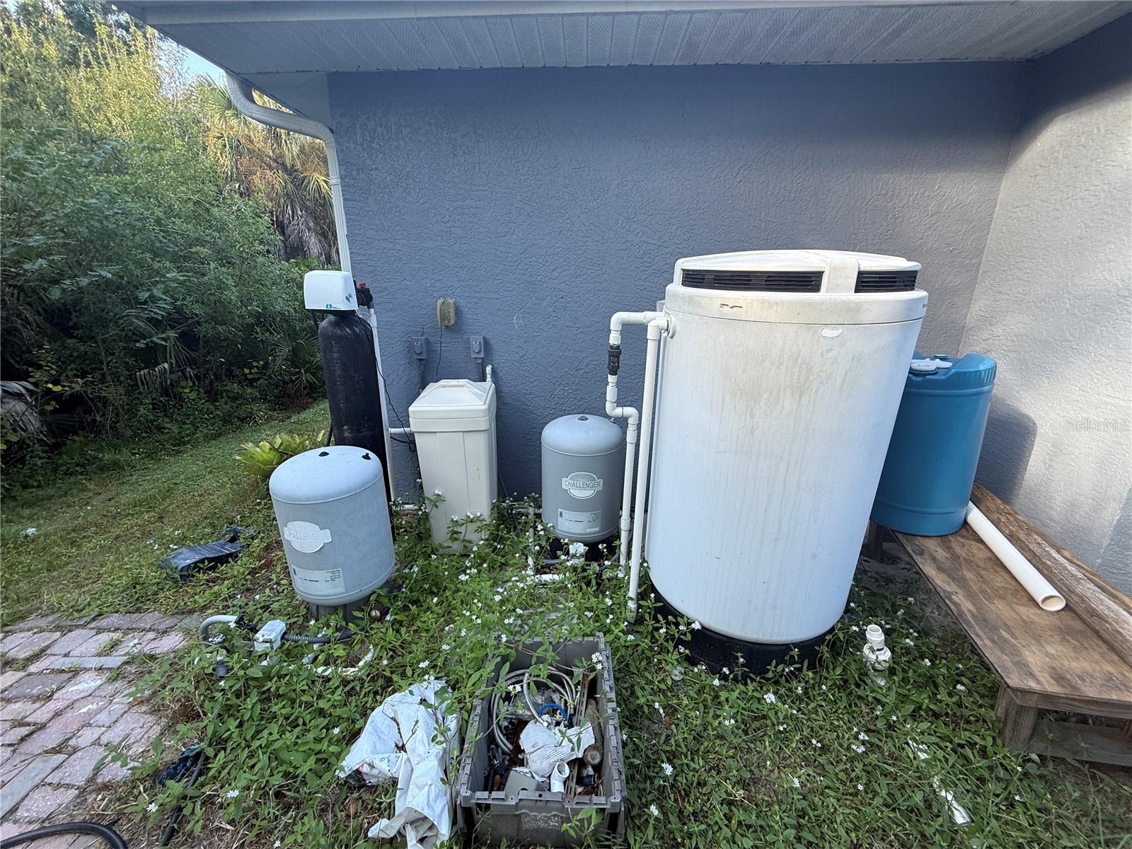 4619 ITALY AVE — photo 31