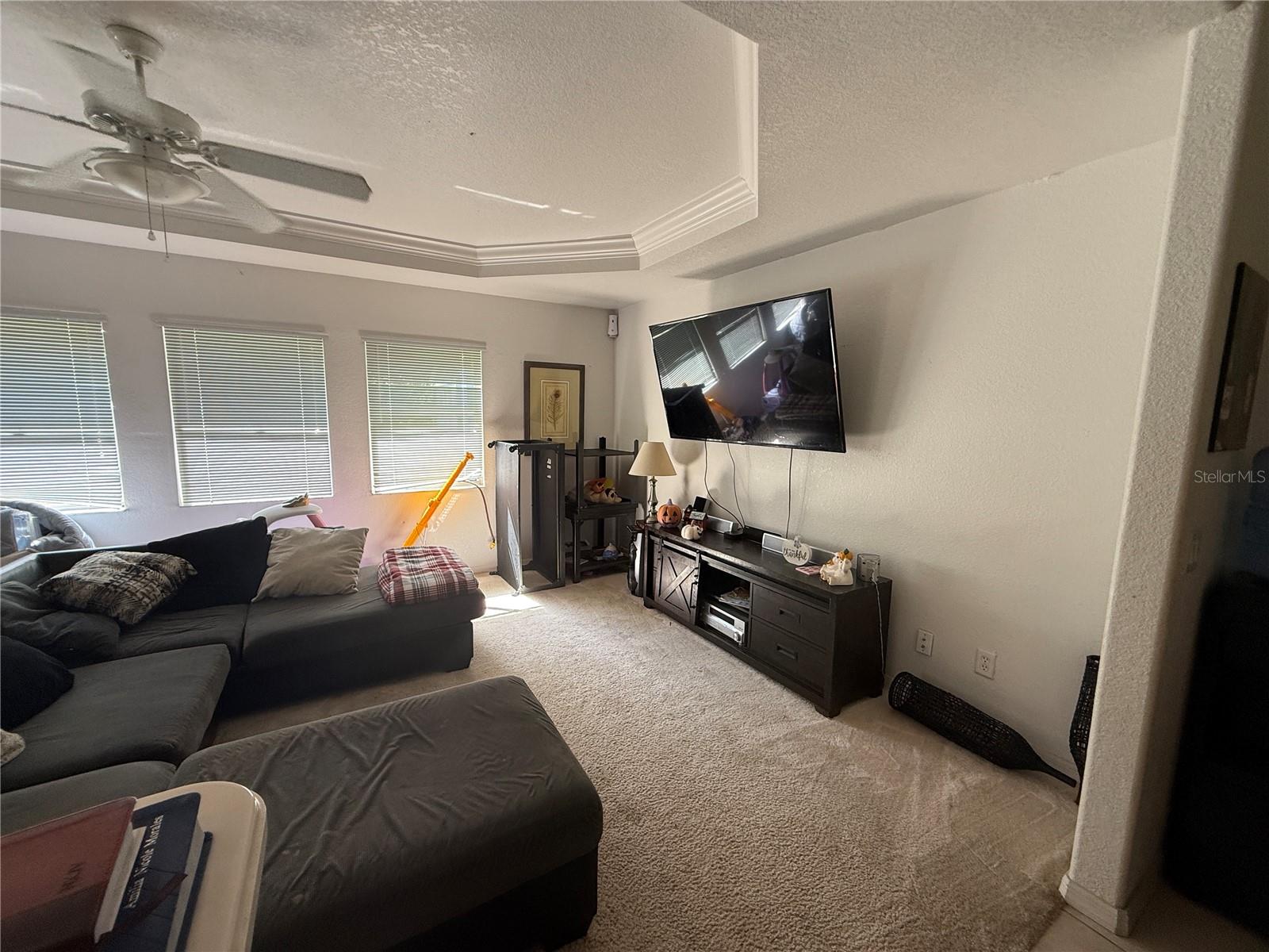 4619 ITALY AVE — photo 6