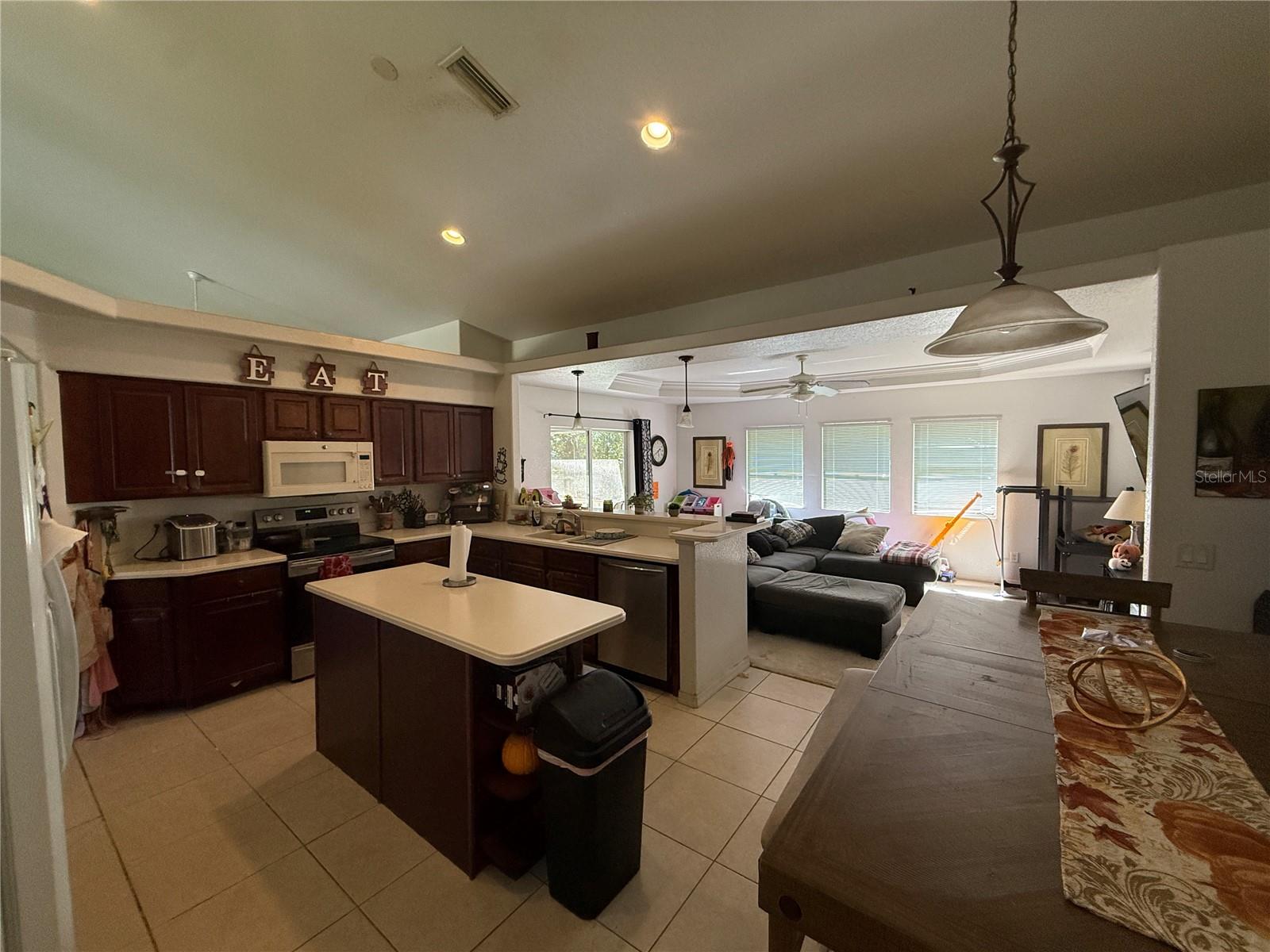 4619 ITALY AVE — photo 10
