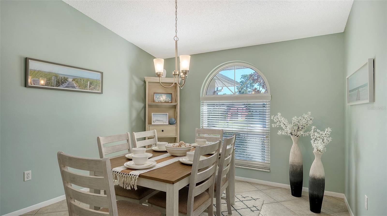 2246 CORK OAK ST W — photo 8