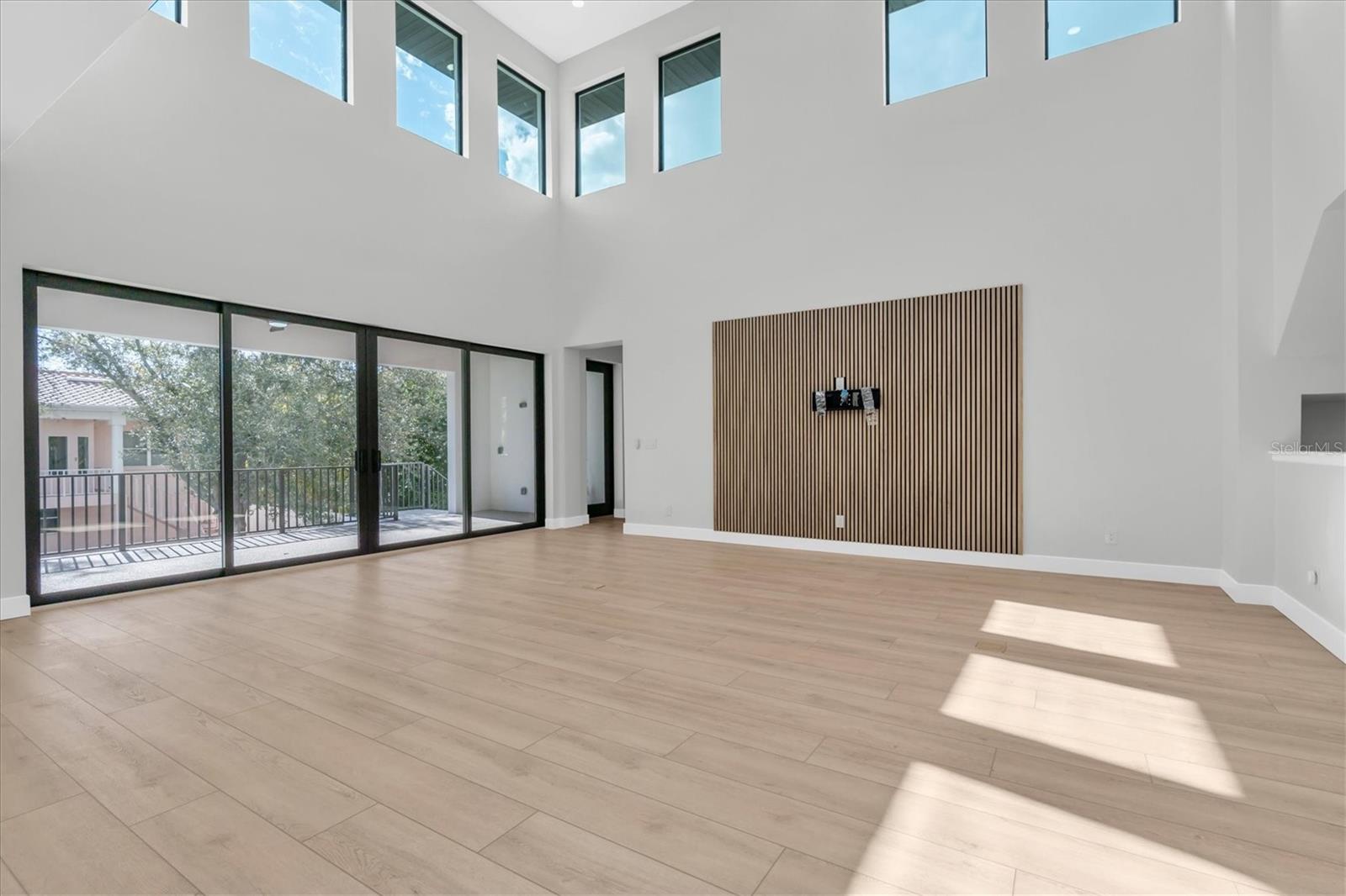 5966 BAYVIEW CIR S — photo 15