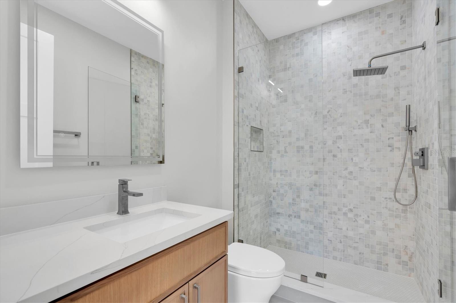 5966 BAYVIEW CIR S — photo 43
